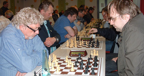 Die Erste Reihe (Foto: P. Schulenburg) Die Erste Reihe (Foto: P. Schulenburg)